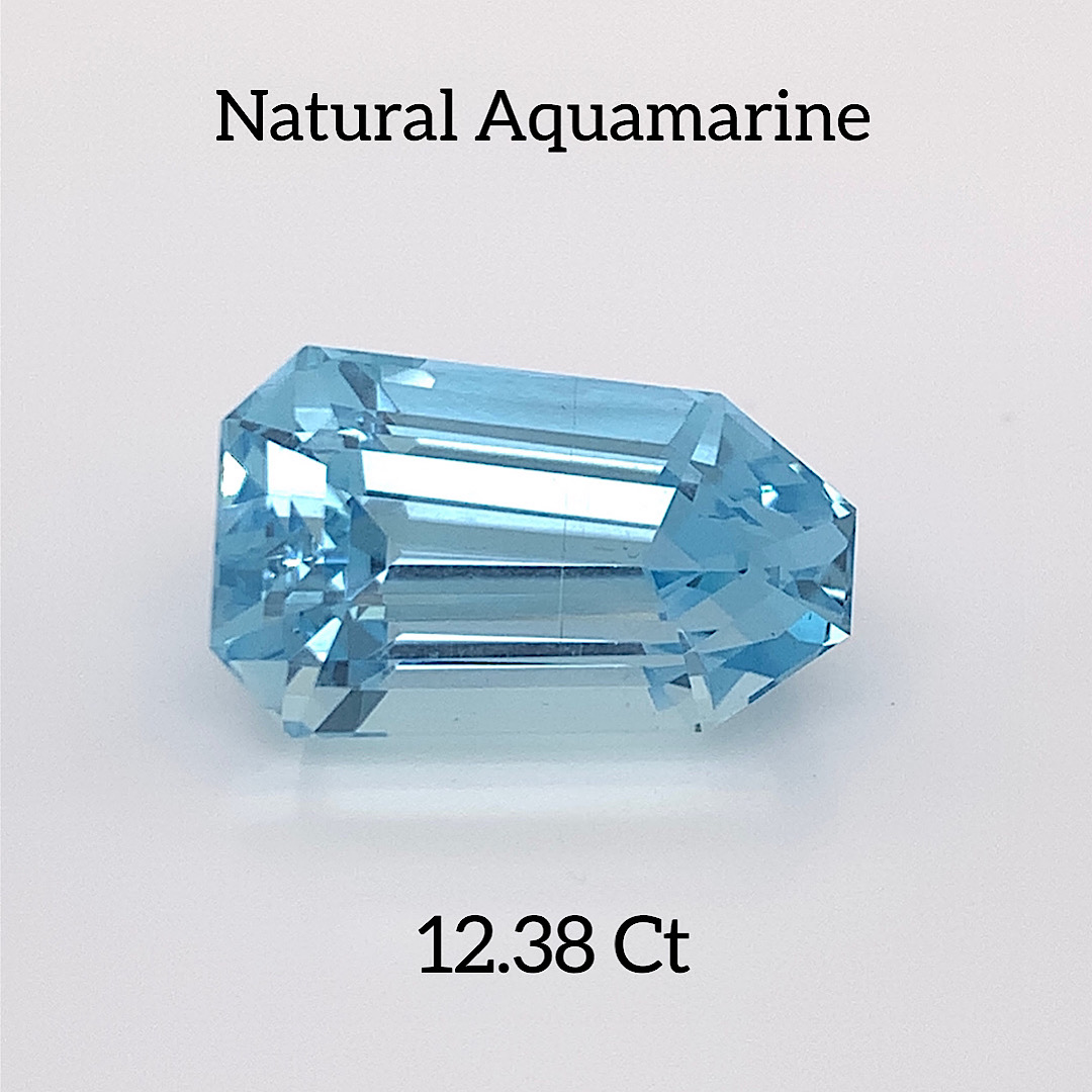 Natural Blueish Aquamarine Gemstone AQ011