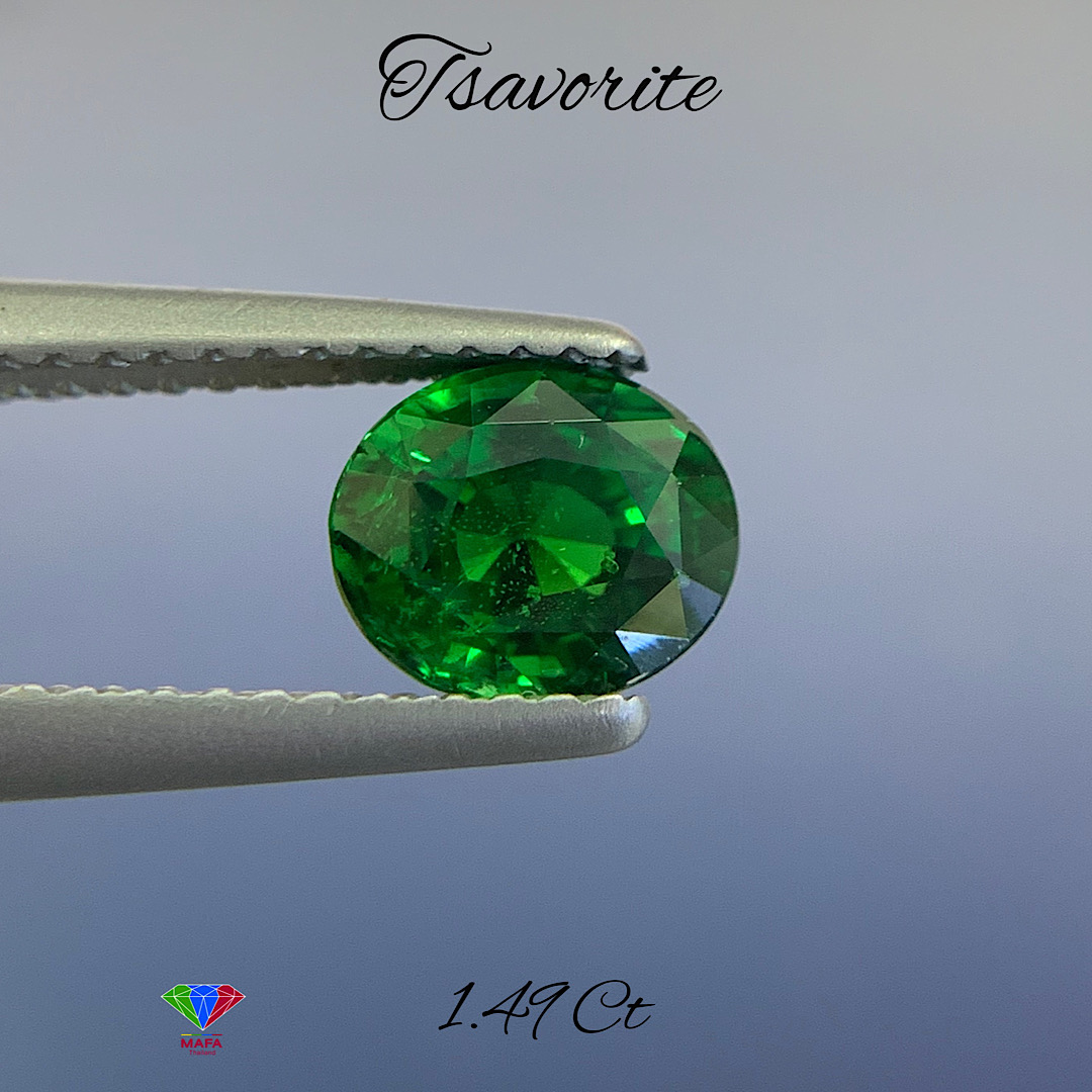 Natural Green Tsavorite Garnet TS012