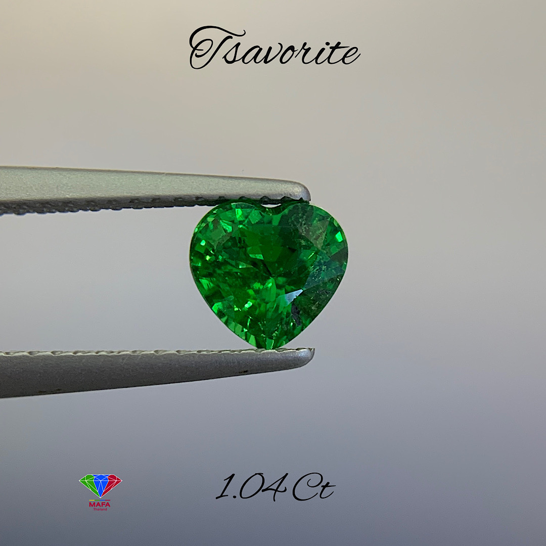 Natural Green Tsavorite Garnet TS010